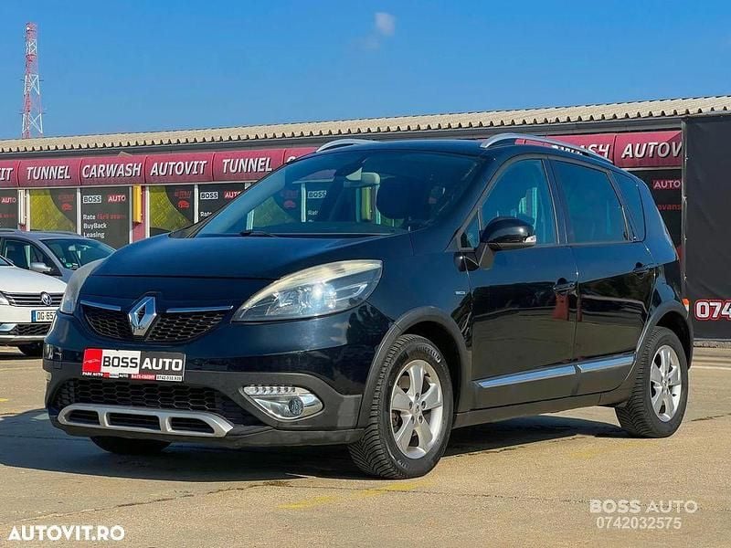 Culoarenegru Utilizat 2014 Renault Scénic III Bose Edition Monovolum | 4.990 EUR (Preț OK) - Imagine 1/4