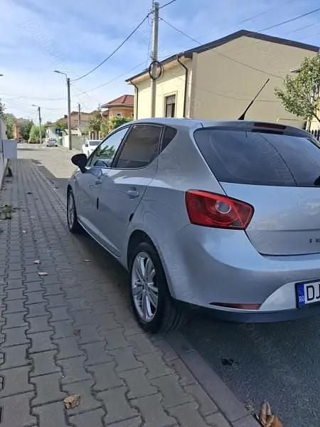 Utilizat 2009 Seat Ibiza Hatchback | 2.200 EUR - Imagine 1/4