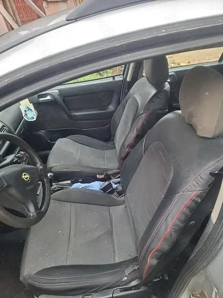 Second-hand Opel Astra 80 CP (58 kW) 2000 Break