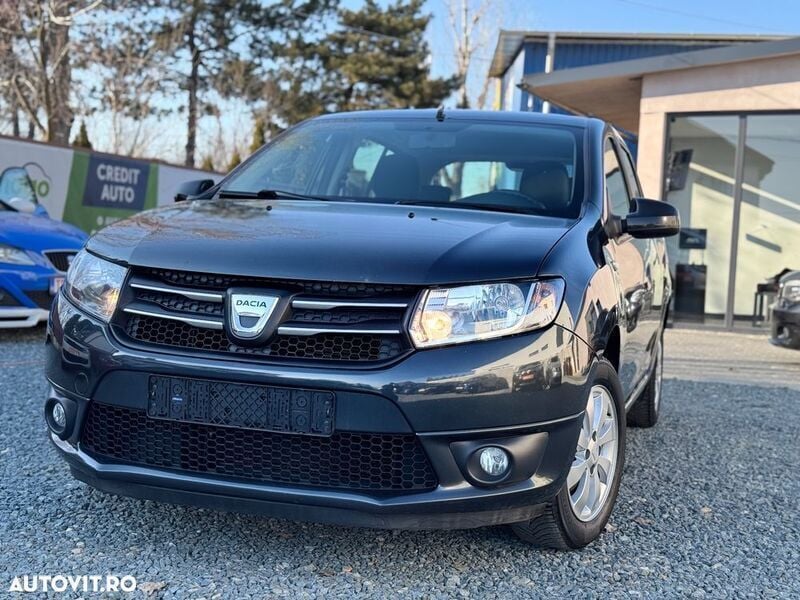 Gri Utilizat 2015 Dacia Sandero Prestige Hatchback | 4.850 EUR (Preț OK) - Imagine 1/4