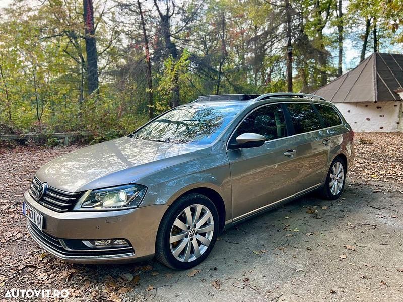 Culoaregri Utilizat 2013 VW Passat Highline Break | 8.500 EUR (Puțin scump) - Imagine 1/4