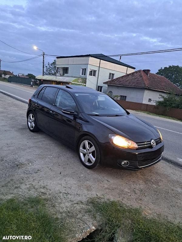 Second-hand VW Golf VI Highline 122 CP (89 kW) 2011 Culoarenegru Hatchback