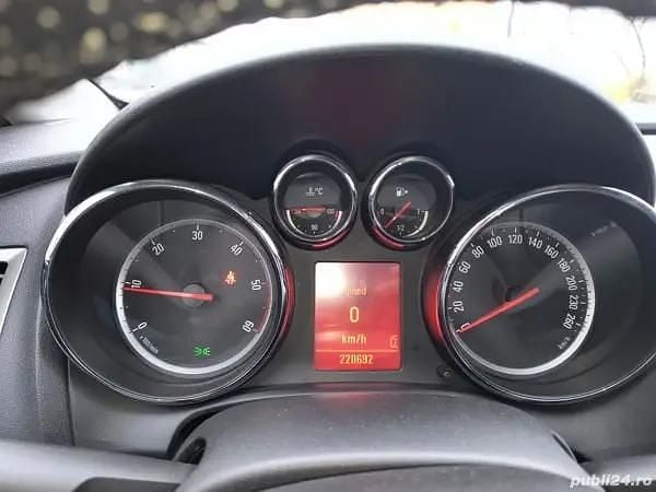 Second-hand Opel Astra 120 CP (88 kW) 2011 Hatchback