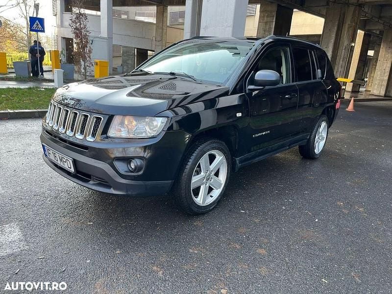 Culoarenegru Utilizat 2012 Jeep Compass Limited SUV | 4.999 EUR (Preț OK) - Imagine 1/4