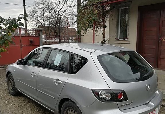 Second-hand Mazda 3 105 CP (77 kW) 2004 Gri Hatchback