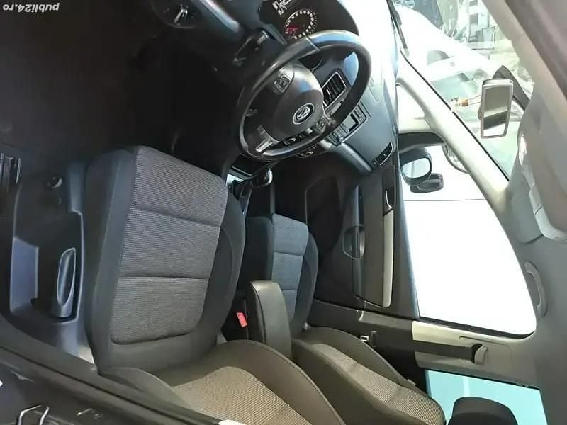 Gri Utilizat 2011 VW Sharan Monovolum | 6.750 EUR (Preț bun) - Imagine 1/4