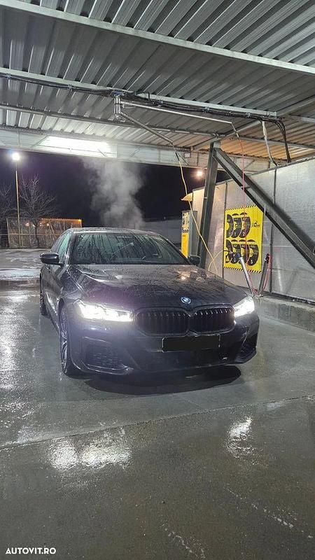 Second-hand BMW 530e M Sport 292 CP (214 kW) 2023 Culoarenegru Berlinǎ