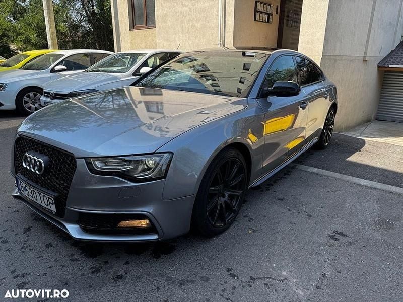 Second-hand Audi A5 S-Line 177 CP (130 kW) 2016 Culoaregri Berlinǎ