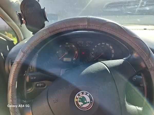 Second-hand Skoda Superb 130 CP (95 kW) 2006 Berlinǎ