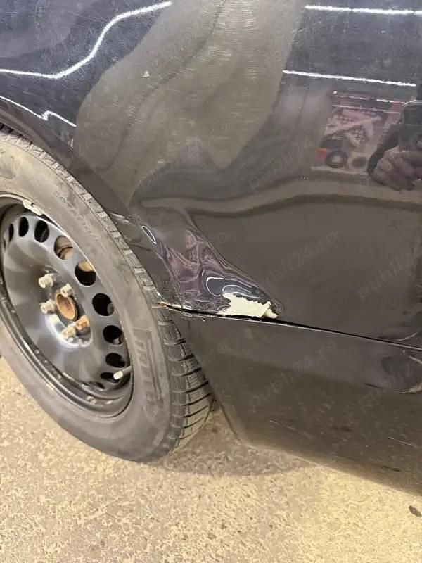 Second-hand Audi A6 143 CP (105 kW) 2008 Negru Break