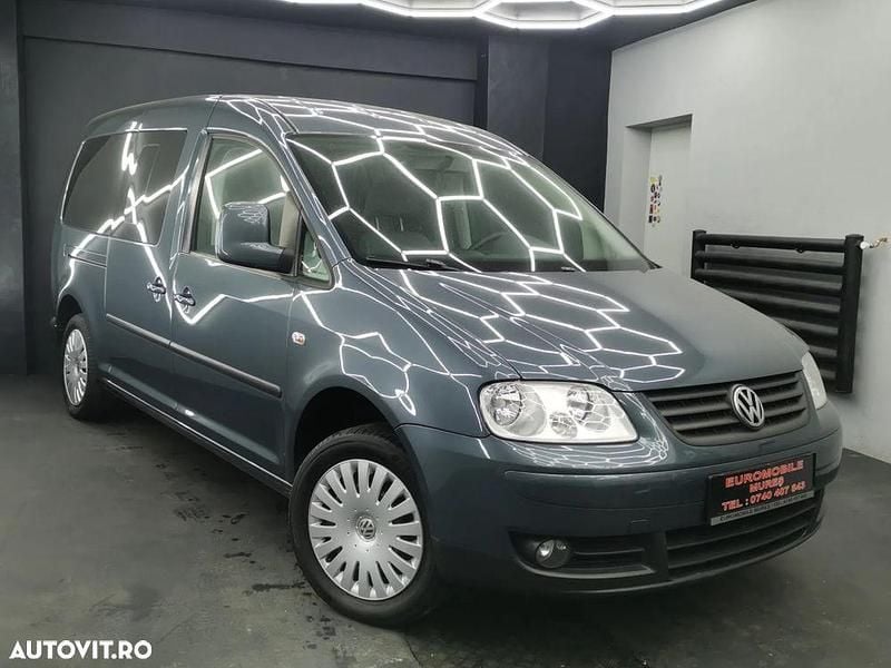 Second-hand VW Caddy Maxi Life 105 CP (77 kW) 2010 Culoaregri Monovolum