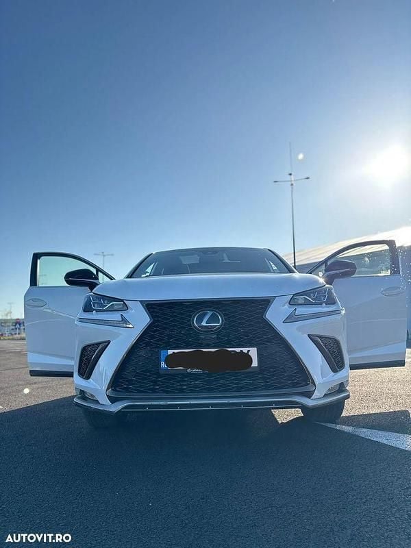 Culoarealb Utilizat 2018 Lexus NX300h Sport Line SUV | 28.250 EUR (Preț OK) - Imagine 1/4