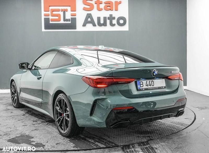 Second-hand BMW M4 M Sport 374 CP (275 kW) 2024 Culoarealbastru Coupe
