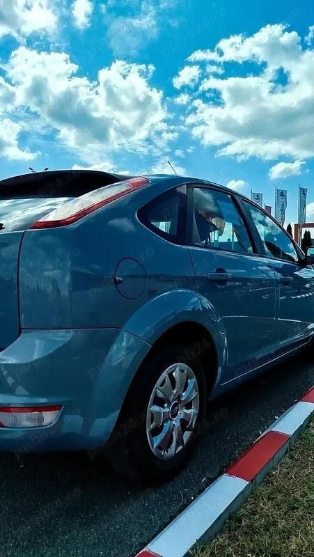 Utilizat 2009 Ford Focus Hatchback | 2.800 EUR (Preț OK) - Imagine 1/4