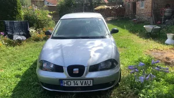 Utilizat 2007 Seat Ibiza Berlinǎ | 2.450 EUR - Imagine 1/4