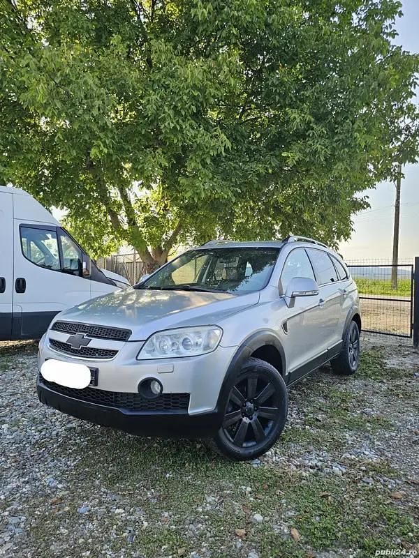 Utilizat 2007 Chevrolet Captiva SUV | 2.899 EUR (Preț OK) - Imagine 1/4