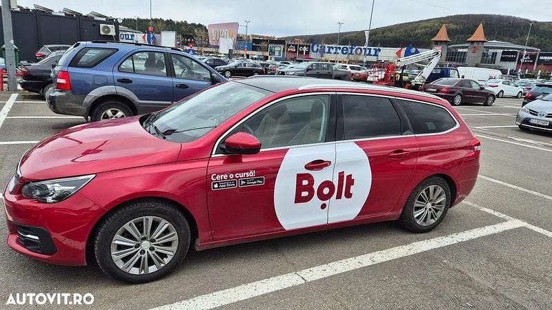 Culoarerosu Utilizat 2018 Peugeot 308 Active Break | 7.500 EUR (Preț OK) - Imagine 1/4