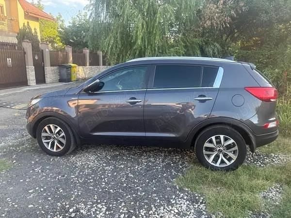 Negru Utilizat 2014 Kia Sportage SUV | 11.500 EUR (Preț OK) - Imagine 1/4
