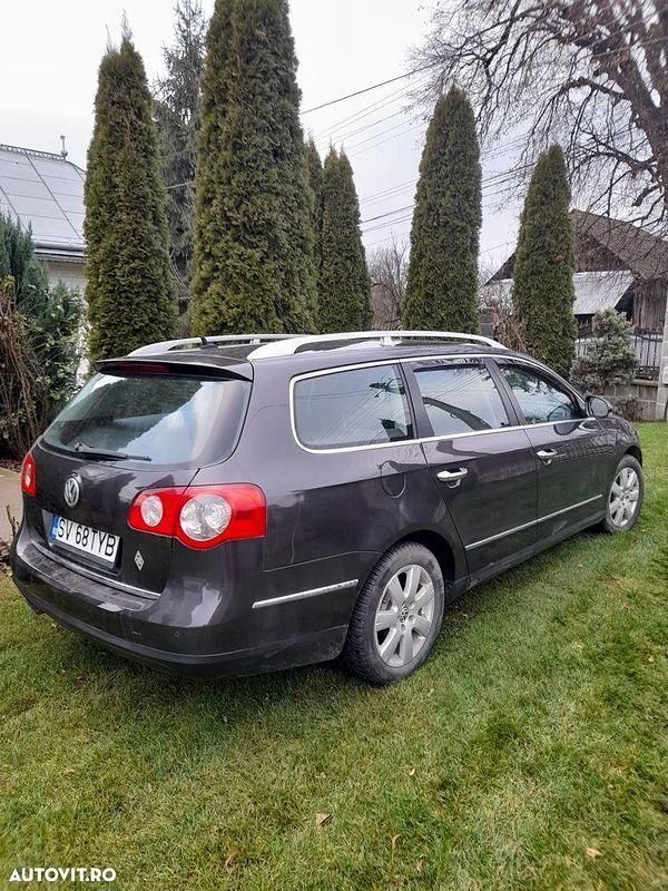 Second-hand VW Passat Highline 170 CP (125 kW) 2007 Culoaremaro Break