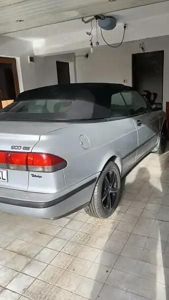 Utilizat 1997 Saab 900 Hatchback | 4.200 EUR - Imagine 1/4