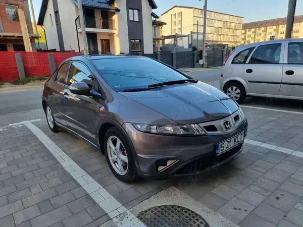 Utilizat 2010 Honda Civic Hatchback | 6.000 EUR - Imagine 1/4