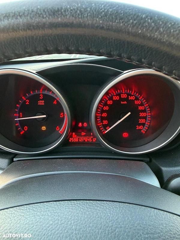 Second-hand Mazda 3 109 CP (80 kW) 2010 Culoaregri Berlinǎ