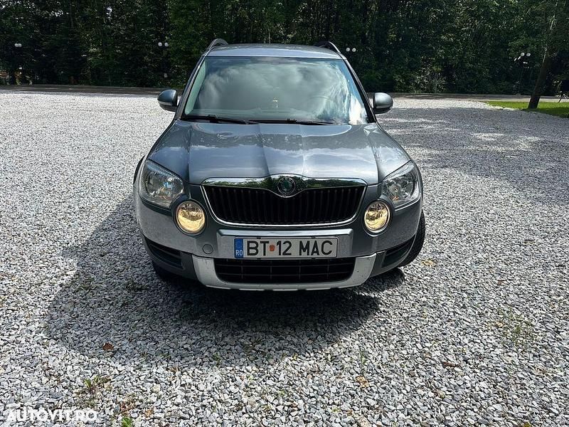 Gri Utilizat 2013 Skoda Yeti Family SUV | 6.000 EUR (Preț OK) - Imagine 1/4