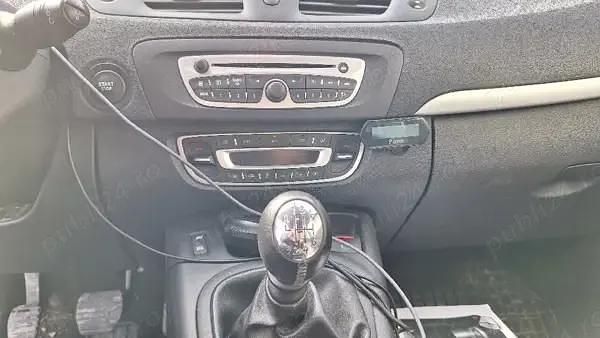 Second-hand Renault Grand Scénic III 110 CP (80 kW) 2010 Gri Monovolum