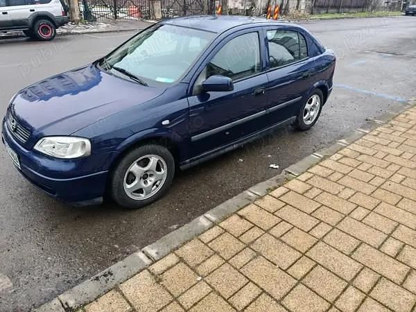 Second-hand 2007 Opel Astra Berlinǎ | 1.100 EUR (Preț bun) - Imagine 1/4