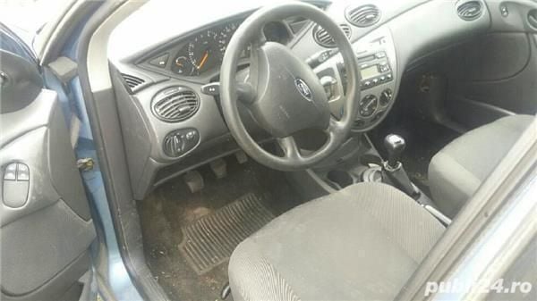 Second-hand Ford Focus ST 75 CP (55 kW) 2004 Hatchback