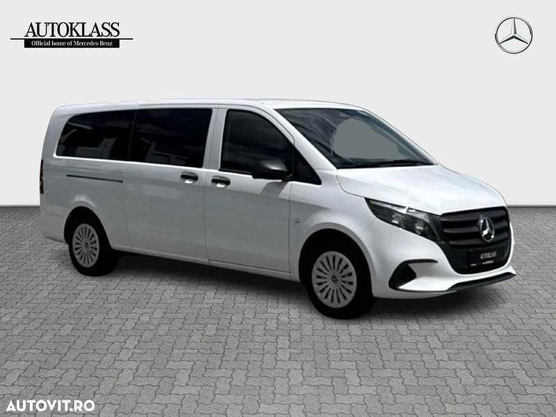 Alb Utilizat 2024 Mercedes Vito Monovolum | 50.500 EUR - Imagine 1/4