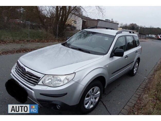 Argintiu Utilizat 2009 Subaru Forester SUV | 9.490 EUR - Imagine 1/4