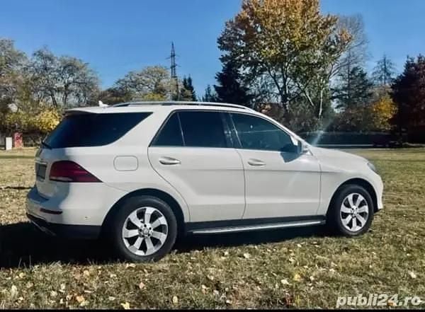 Utilizat 2016 Mercedes GLE250 | 21.900 EUR (Preț OK) - Imagine 1/4