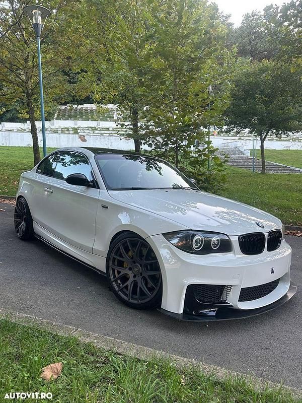 Culoarealb Utilizat 2008 BMW 135 Coupé M Sport Coupe | 18.500 EUR - Imagine 1/4