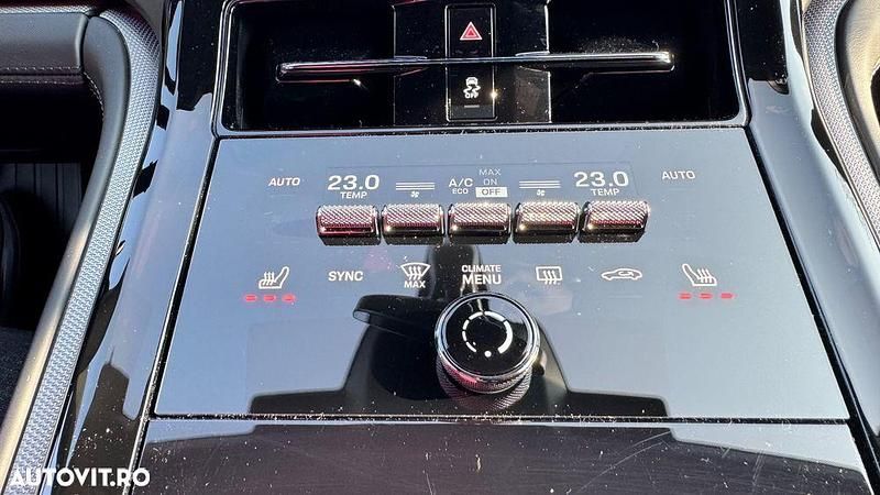 Second-hand Porsche Panamera 500 CP (367 kW) 2024 Culoarealb Hatchback