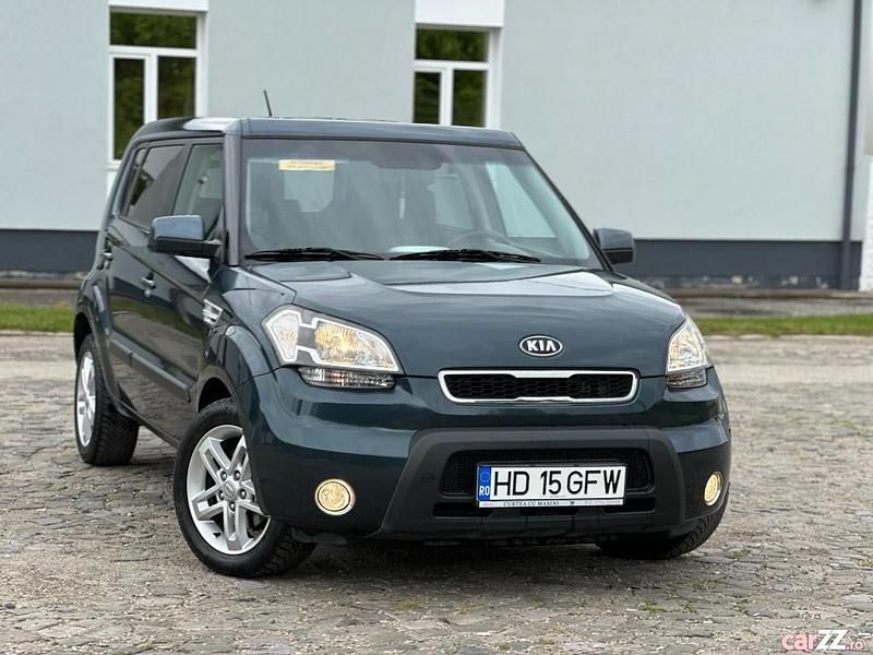 Albastru Utilizat 2013 Kia Soul SUV | 6.200 EUR - Imagine 1/4