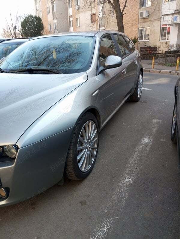 Second-hand Alfa Romeo 159 150 CP (110 kW) 2009 Gri Berlinǎ