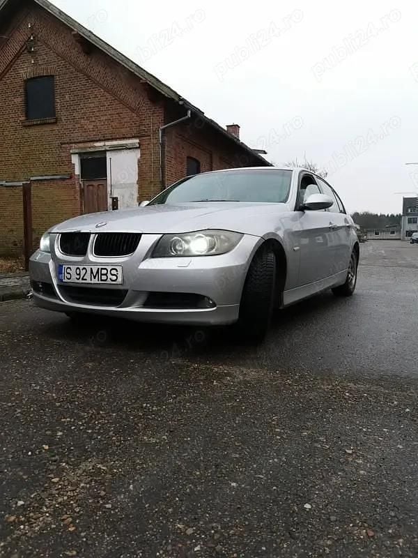 Utilizat 2006 BMW 320 Berlinǎ | 3.000 EUR (Preț bun) - Imagine 1/4