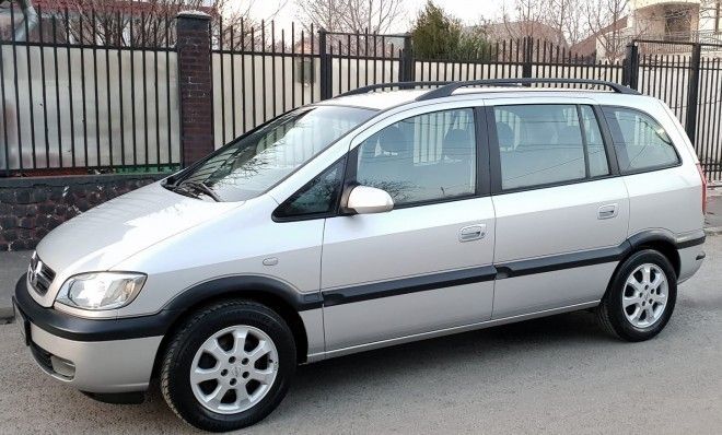 Opel zafira 2004