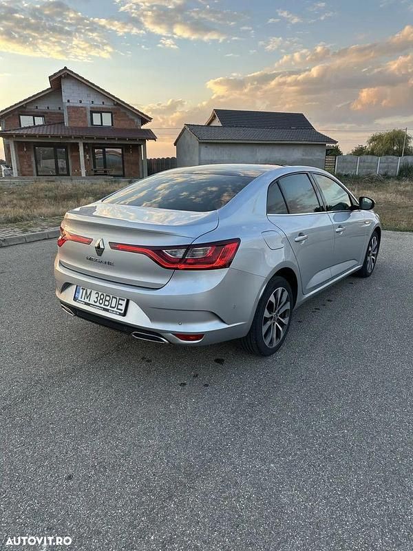 Culoaregri Utilizat 2022 Renault Mégane IV Techno Berlinǎ | 16.900 EUR (Preț OK) - Imagine 1/4