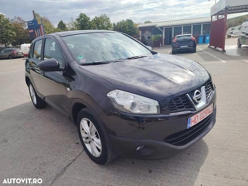 Culoarealte culori Utilizat 2011 Nissan Qashqai Acenta SUV | 4.850 EUR (Super Preț) - Imagine 1/4