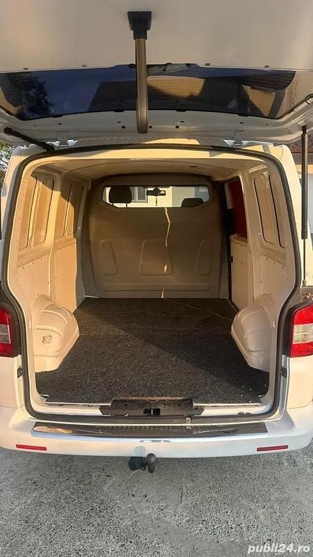 Second-hand VW T5 105 CP (77 kW) 2011 Alb Van