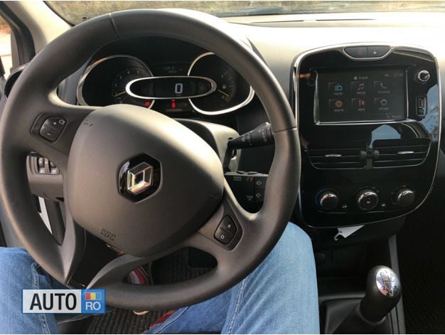 Second-hand Renault Clio IV 90 CP (66 kW) 2014 Alb