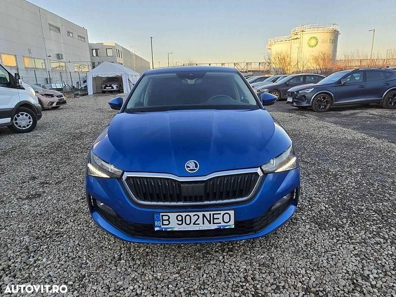 Culoarealbastru Utilizat 2020 Skoda Scala Hatchback | 11.650 EUR (Preț OK) - Imagine 1/4