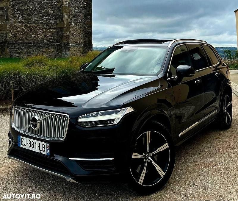 Culoarenegru Utilizat 2017 Volvo XC90 Inscription SUV | 23.999 EUR - Imagine 1/4