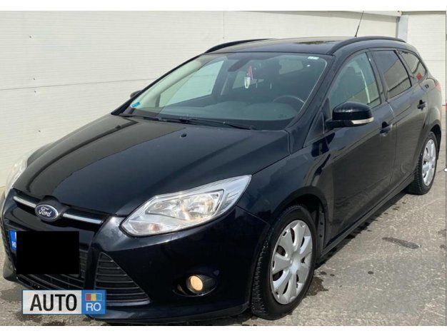 Second-hand Ford Focus 125 CP (91 kW) 2012 Negru Break