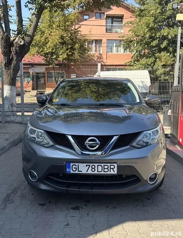 Gri Utilizat 2014 Nissan Qashqai SUV | 10.000 EUR (Preț OK) - Imagine 1/4