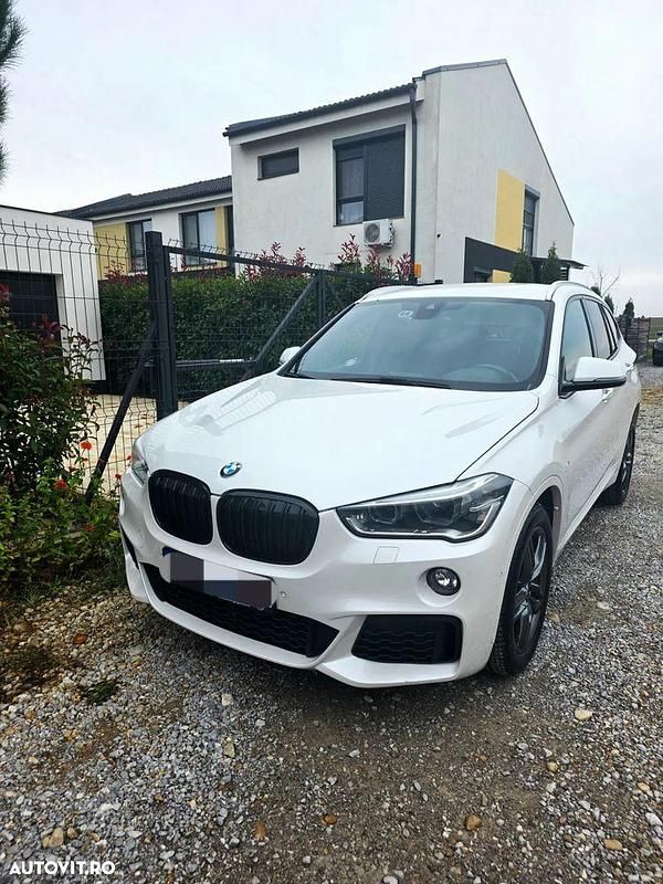 Culoarealb Utilizat 2016 BMW X1 M Sport SUV | 15.500 EUR (Preț OK) - Imagine 1/4