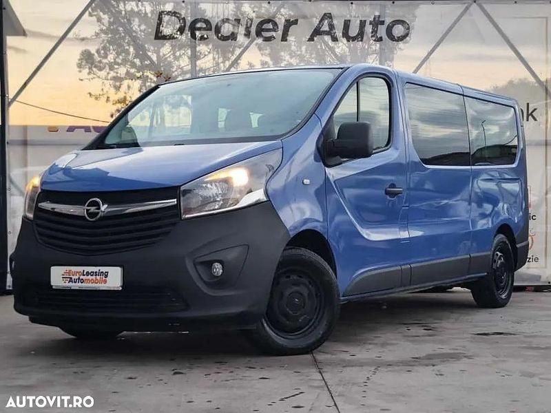Second-hand Opel Vivaro 125 CP (91 kW) 2018 Culoarealbastru Monovolum