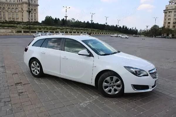 Second-hand Opel Insignia Sport 130 CP (95 kW) 2014 Alb Break